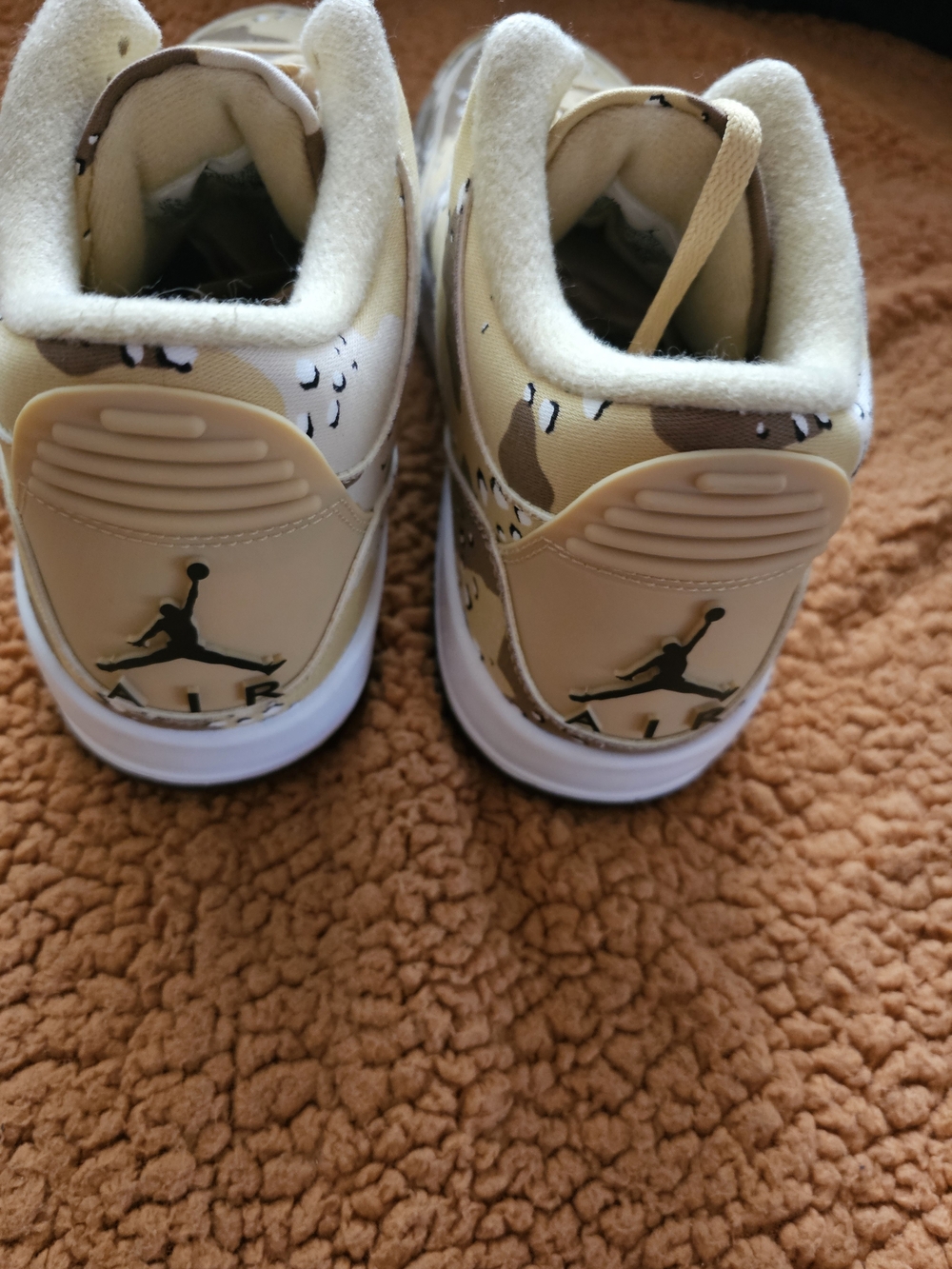 WNBA Air Jordan 3 Desert Camo Sneakers - Picture 3 of 4